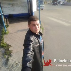 Роман Куксин, 24 года
